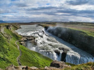 Gullfoss-is-one-of-the-most-popular-tourist-attractions-in-Iceland