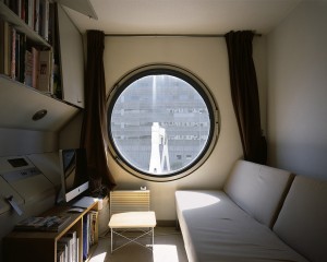 Nakagin-Capsule-Tower